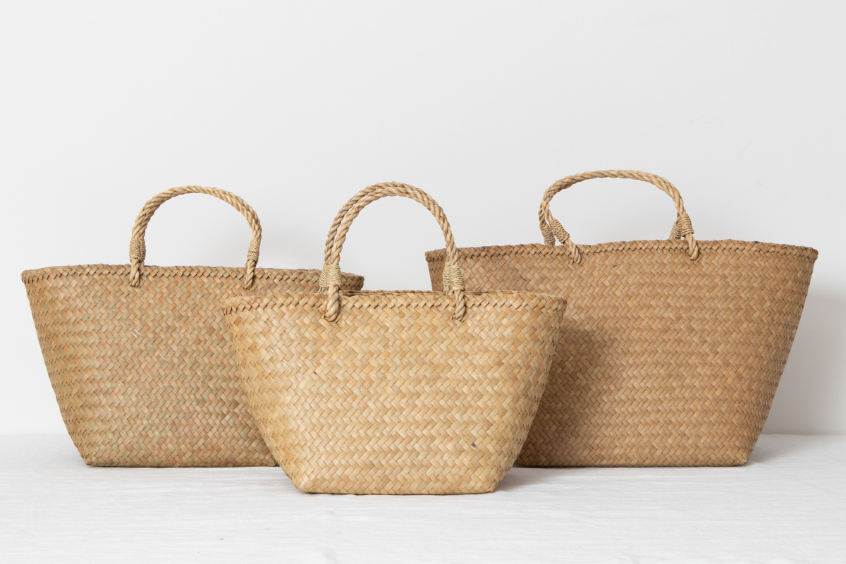 R3115106　タイ/カチュー（水草）　手提げ　底角　S・M・L　3サイズ