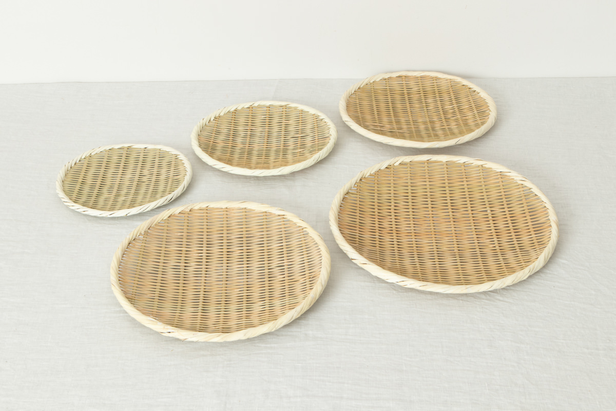 R650101　新潟県/青竹　盆ざる　七寸（約21cm）～尺一寸（約33cm）　5サイズ