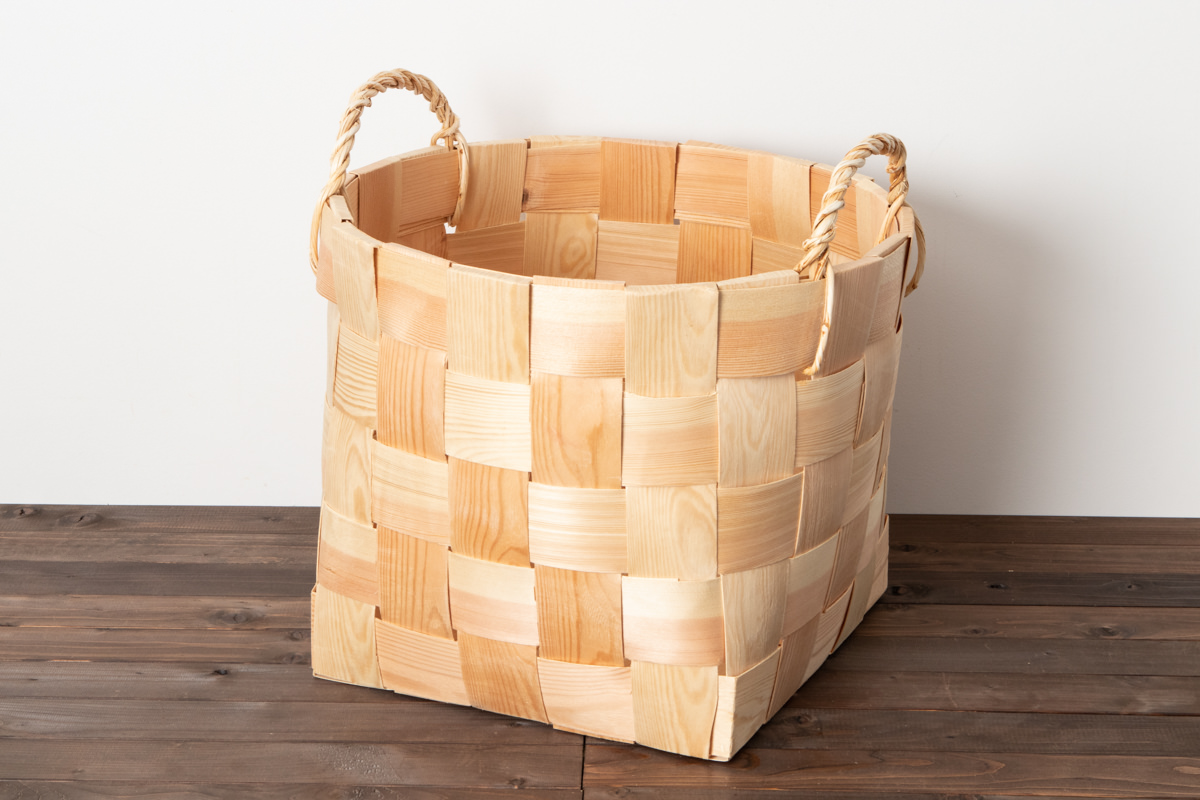 R330728-3　エストニア/パイン　ベジタブルバスケット　L