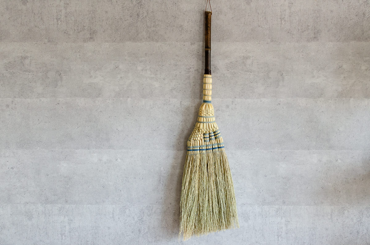 R121703-1　長野県/ホウキモロコシ　手箒　ブルー