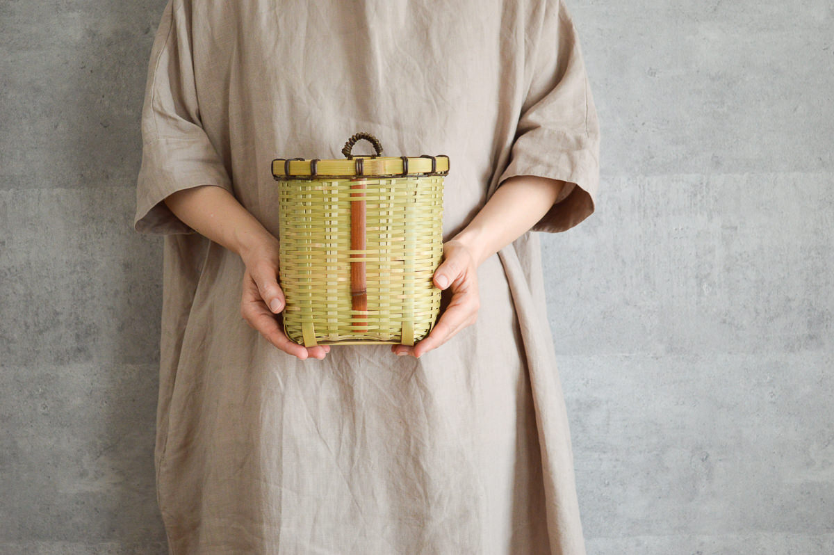 R220635-1　大分県/真竹（青竹）　掛け籠　当て縁　簡易版