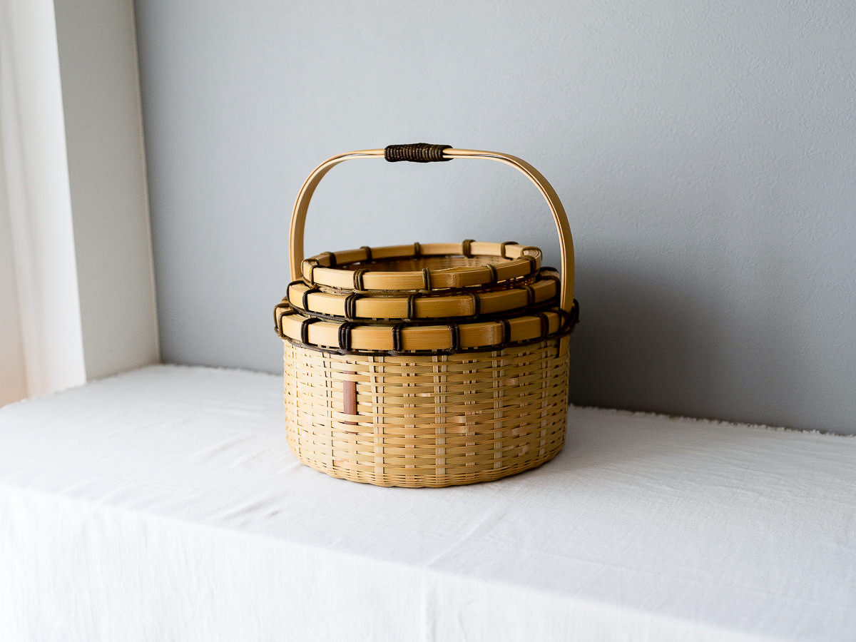 R220680-1　大分県/真竹（青竹）　菊底三段入れ子籠