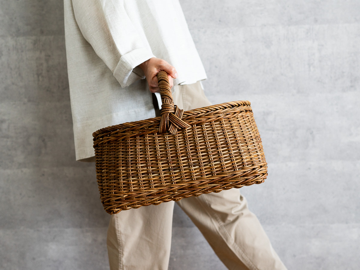 R311213-1　長野県/あけび　角底小判バスケット