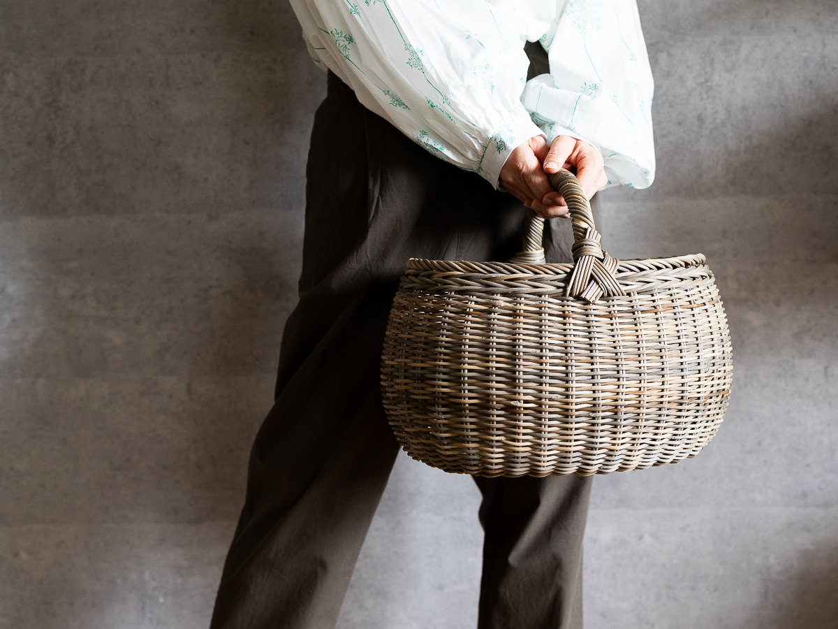 R311252-1　長野県/むきあけび　一本手　丸バスケット