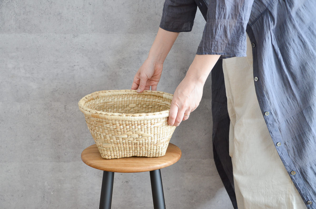 R3115427-2　タイ/コック（すげ）　丸バスケット