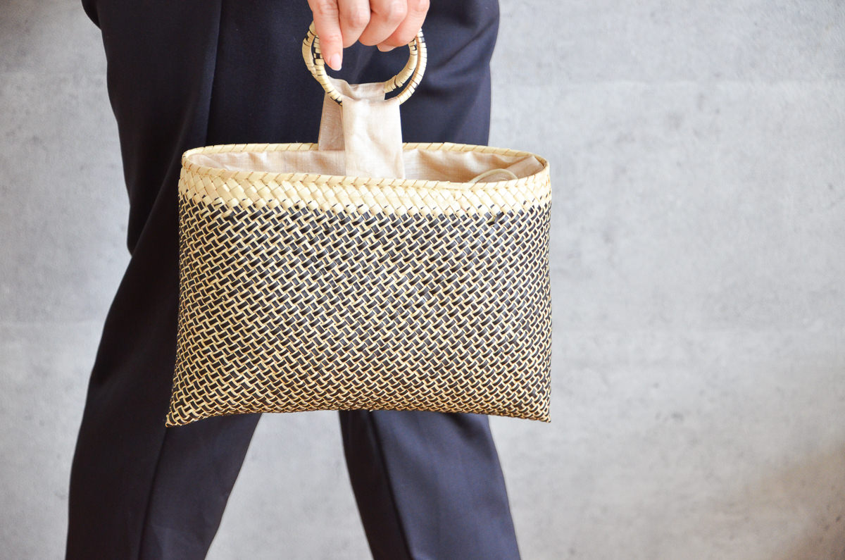 R330904　インド/パームリーフ　Kottan Evening Bag　Insert Natural・Insert Black / S・L　4タイプ