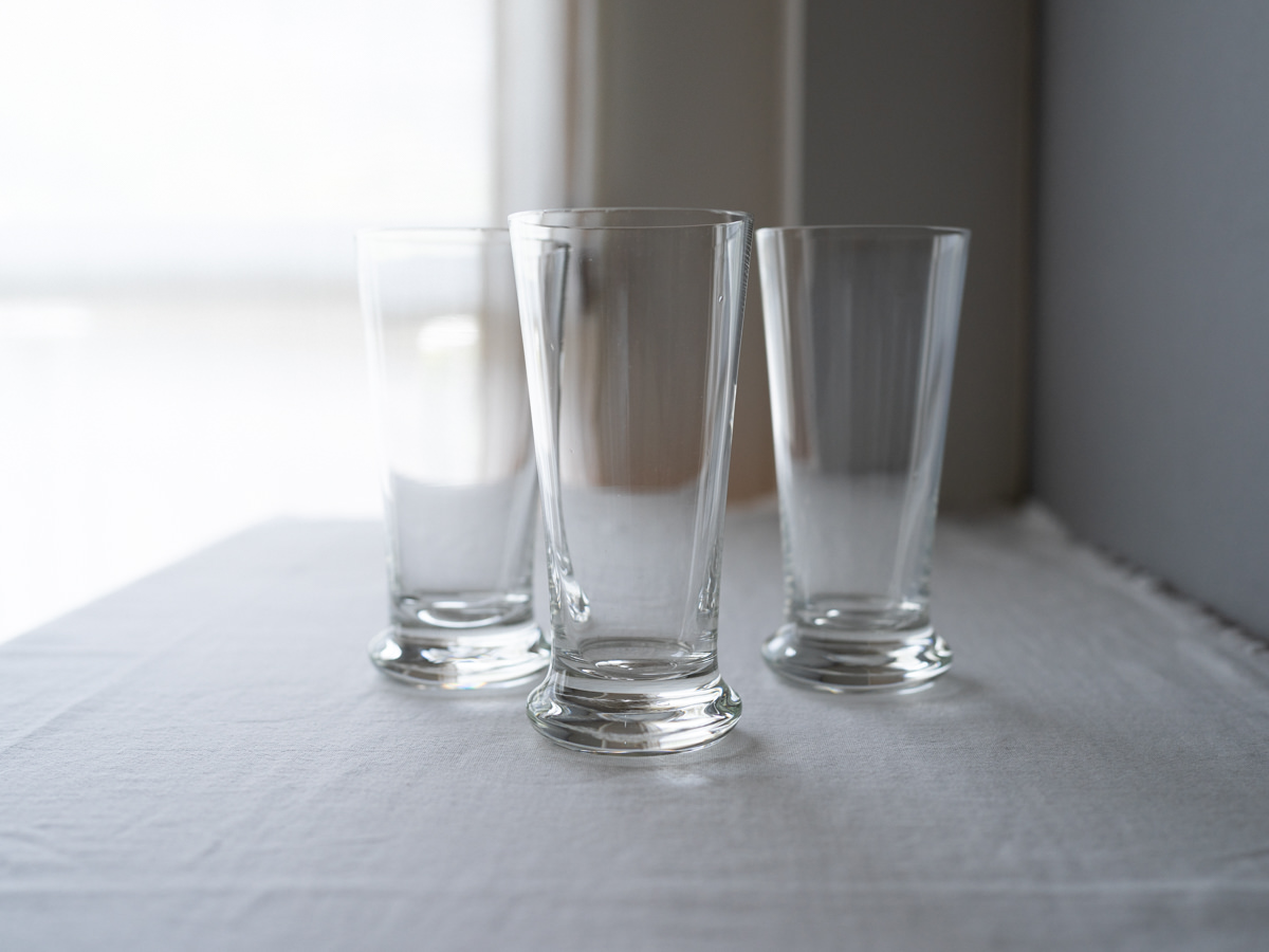 R750410-1　古物　ピルスナーグラス