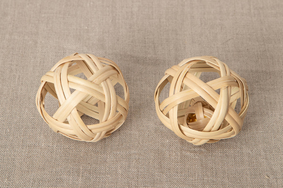 R150901　山形県/またたび　猫じゃらし　鈴なし・鈴あり　2タイプ