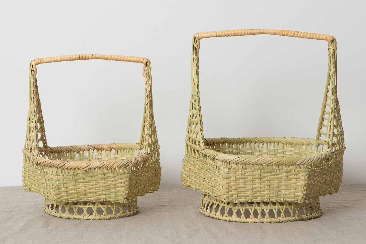 R210117　岩手県/すず竹　手付きかご（高台付き）　中・大　2サイズ