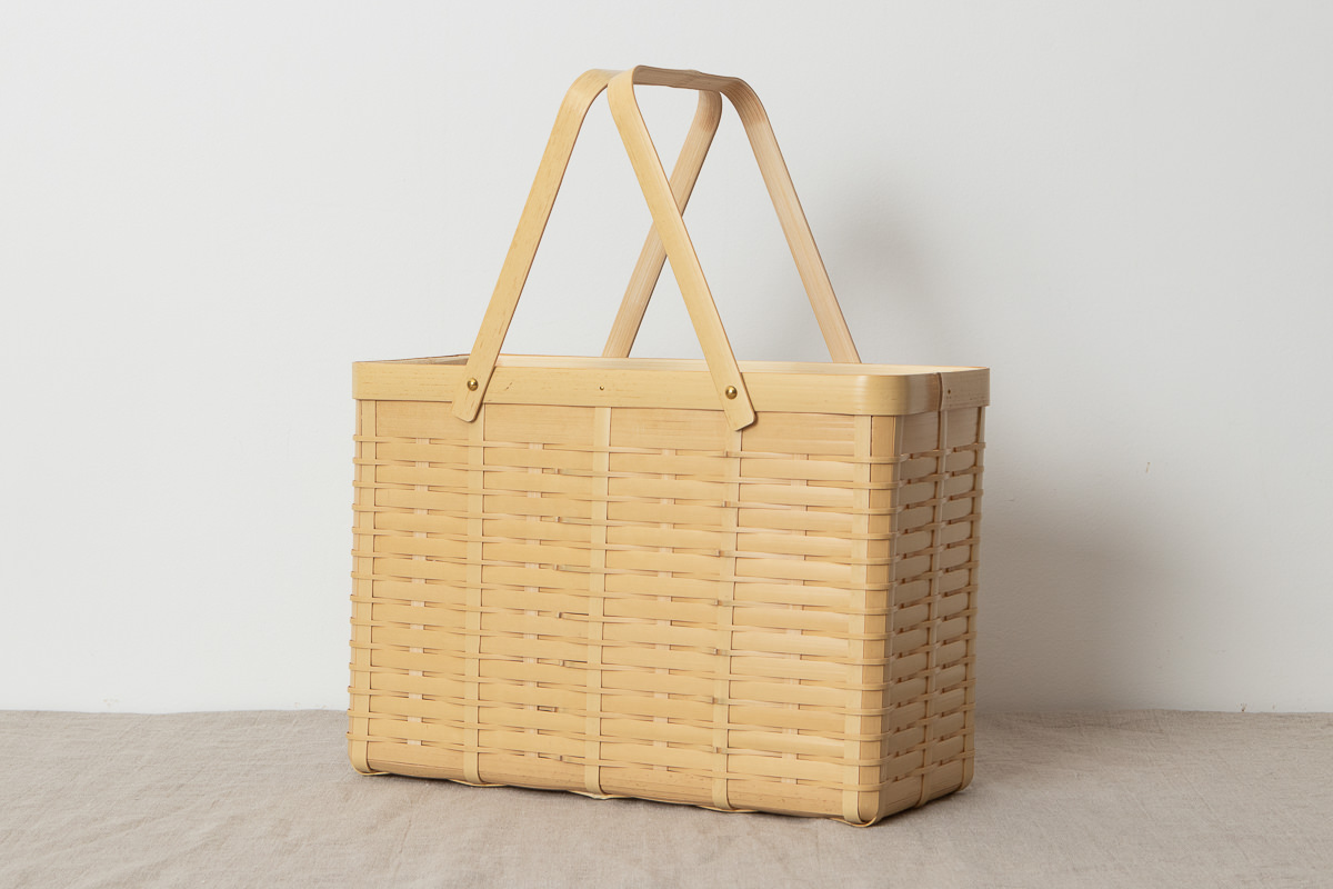 R321108-1　鹿児島県/白竹　手つき収納かご(マガジンラック）　A4タイプ