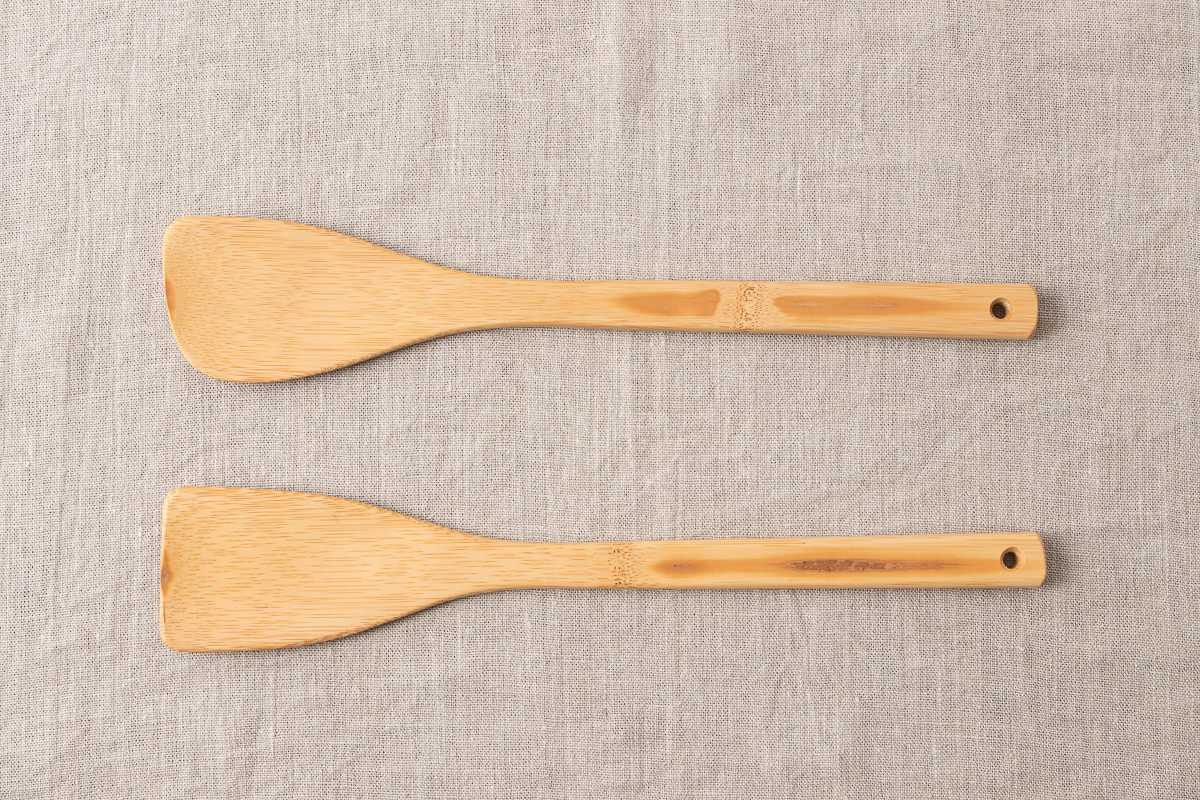 R321208　高知県/炭竹　調理べら　丸・角　２種