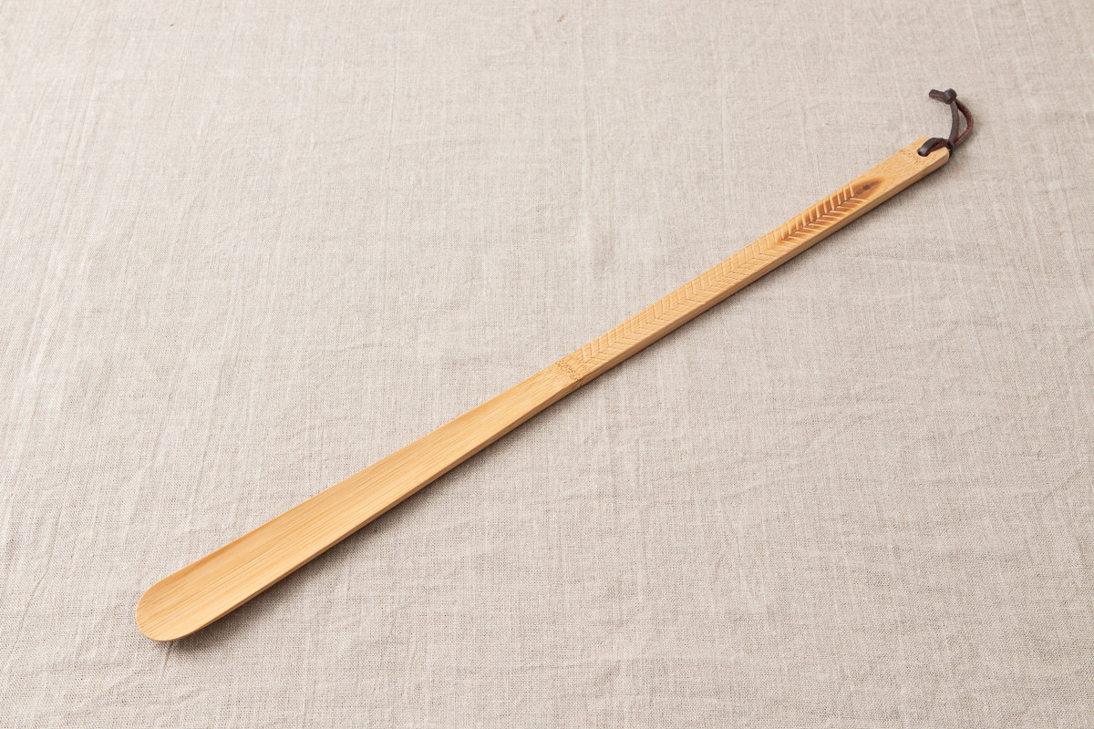 R321217-1　高知県/炭竹　靴べら（紹介文変更版）