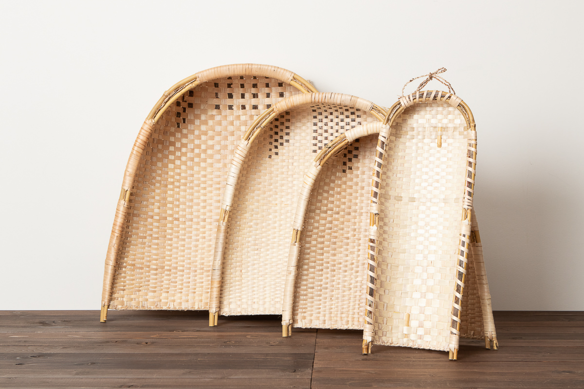 R410701　秋田県/イタヤカエデ・ヤマウルシ　太平箕（おえだらみ）　4サイズ